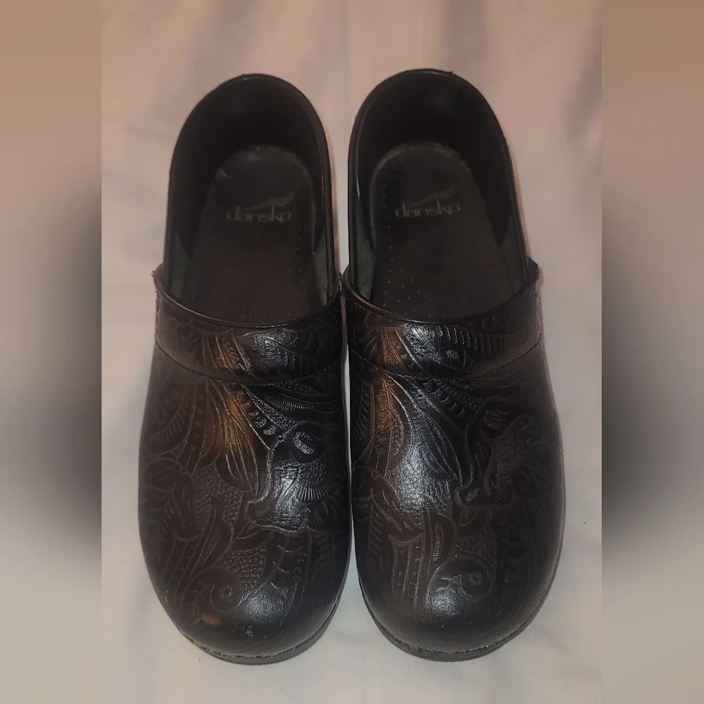 Dansko Clogs - Picture 1 of 6